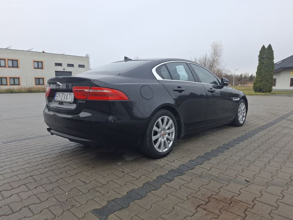 Jaguar XE R Sport jak nowy z salonu