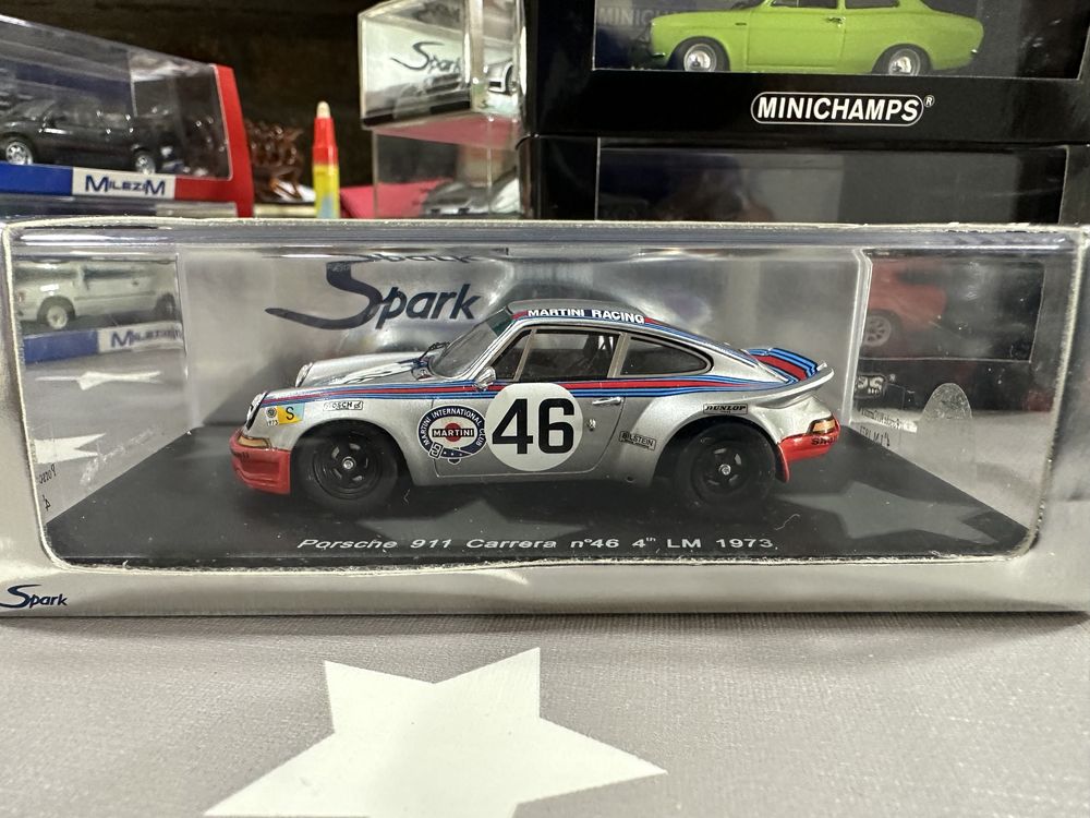 Porsches 911 Le Mans 1:43 Spark