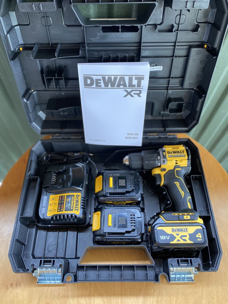 Кейс (ящик) DeWALT TSTAK