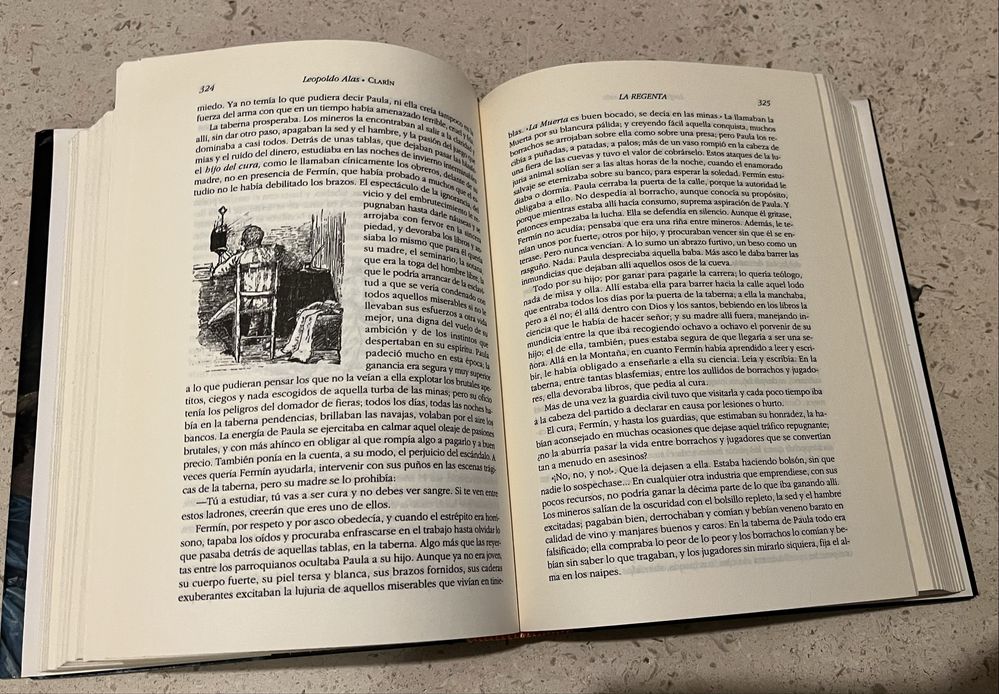 Livro em espanhol La Regenta de ‘Clarín’