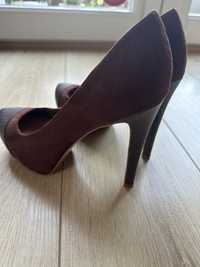 Buty damskie wysokie Stradivarius roz. 39