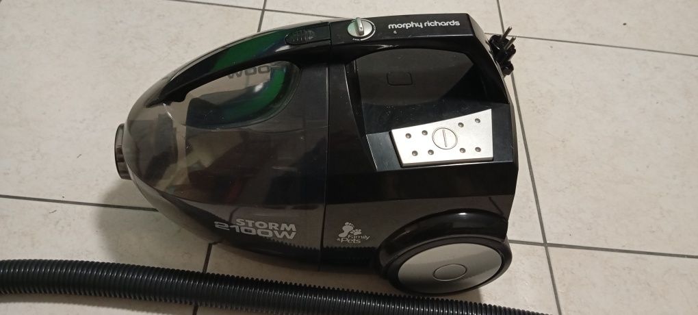 Aspirador Morphy Richards