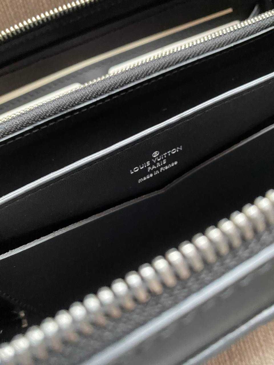 Мужской кошелёк от Louis Vuitton Portefeuille Zippy XL