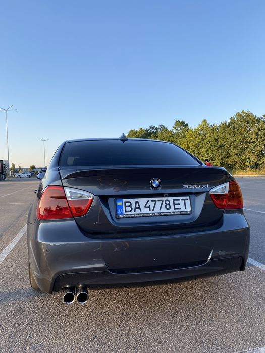 Продам BMW E90 330XI 2006р.