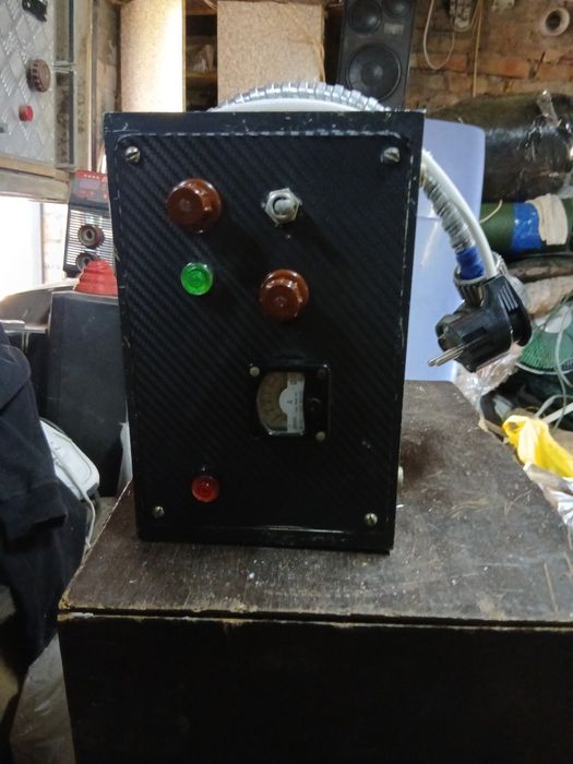 Продам блок питания для радиостанции р 104