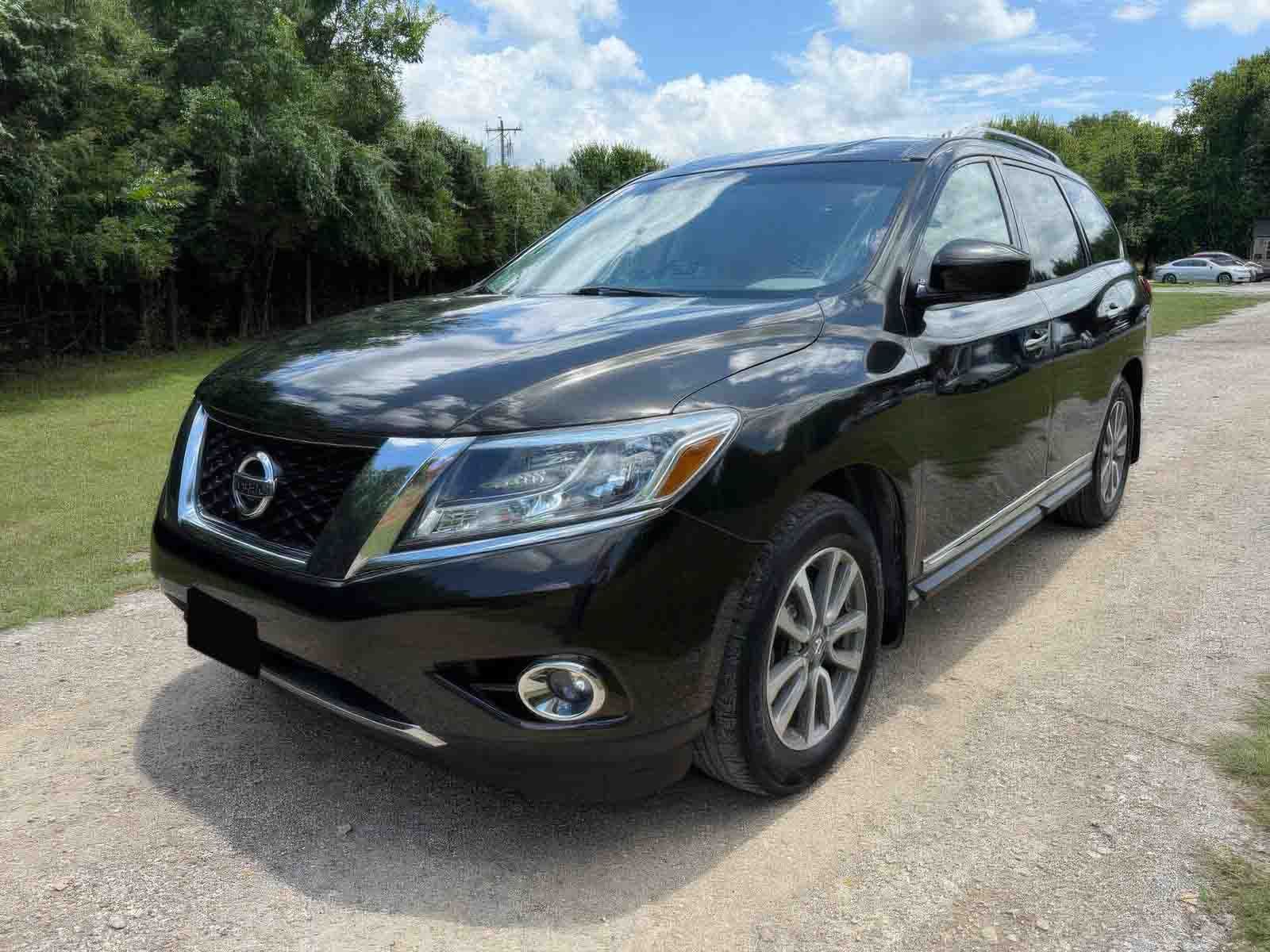 2016 Nissan Pathfinder SL