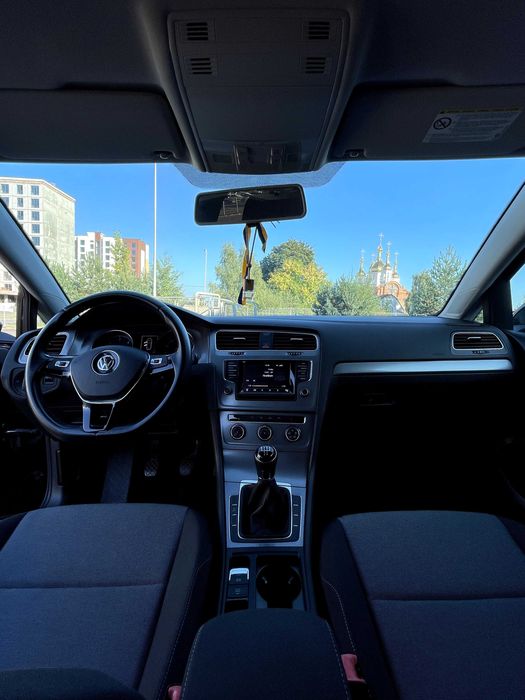 Volkswagen Golf Vll