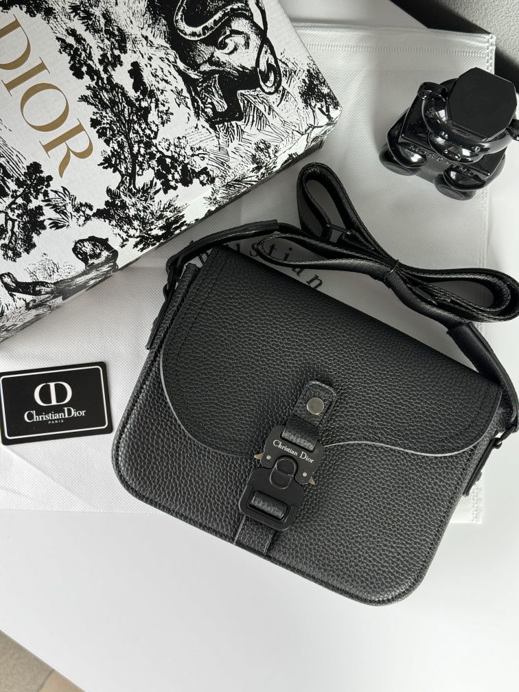 Чоловічий месенджер Christian Dior