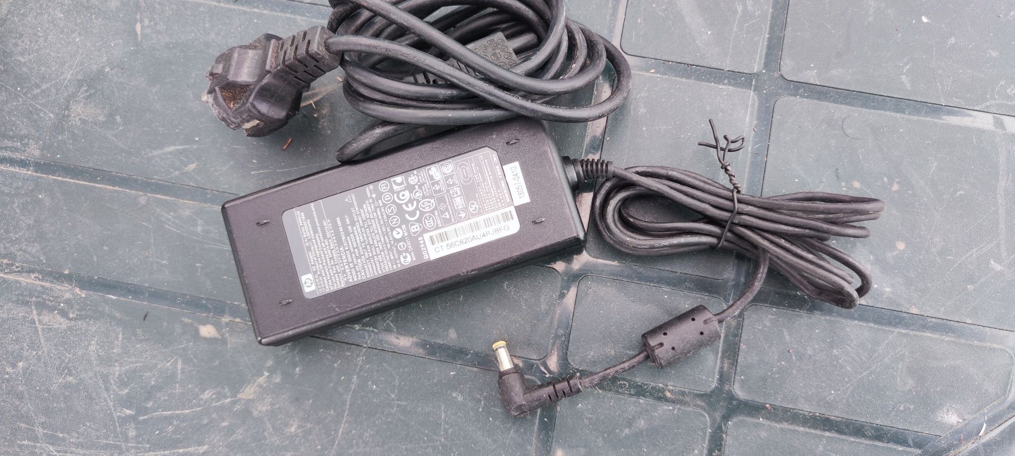 Carregador hp series PPP012S