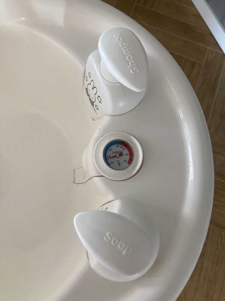 Wanienka Bebe jou thermo + stojak