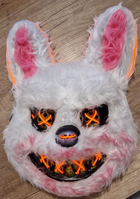 Halloween maska strasznego królika-LED