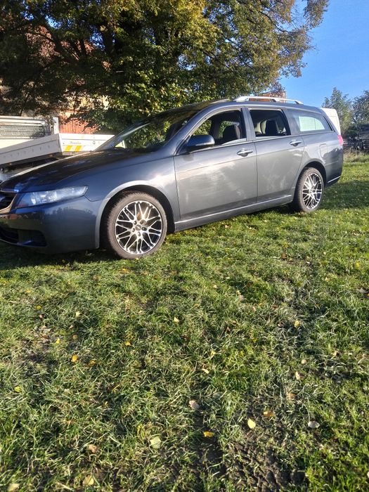 Honda Accord 2.0 bezyna szyberdach z elektryczną tylną klapą