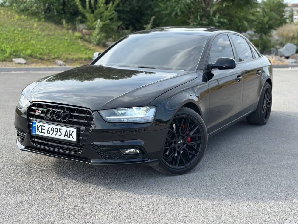 Audi A4 B8 2013 - Premium - Quattro.