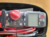 Digital clamp meter