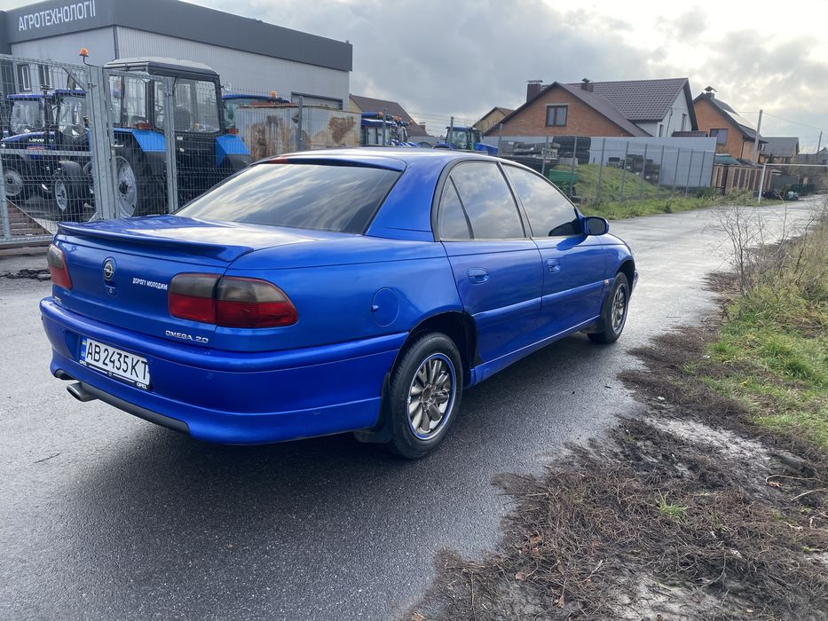 Opel Omega B 2,0