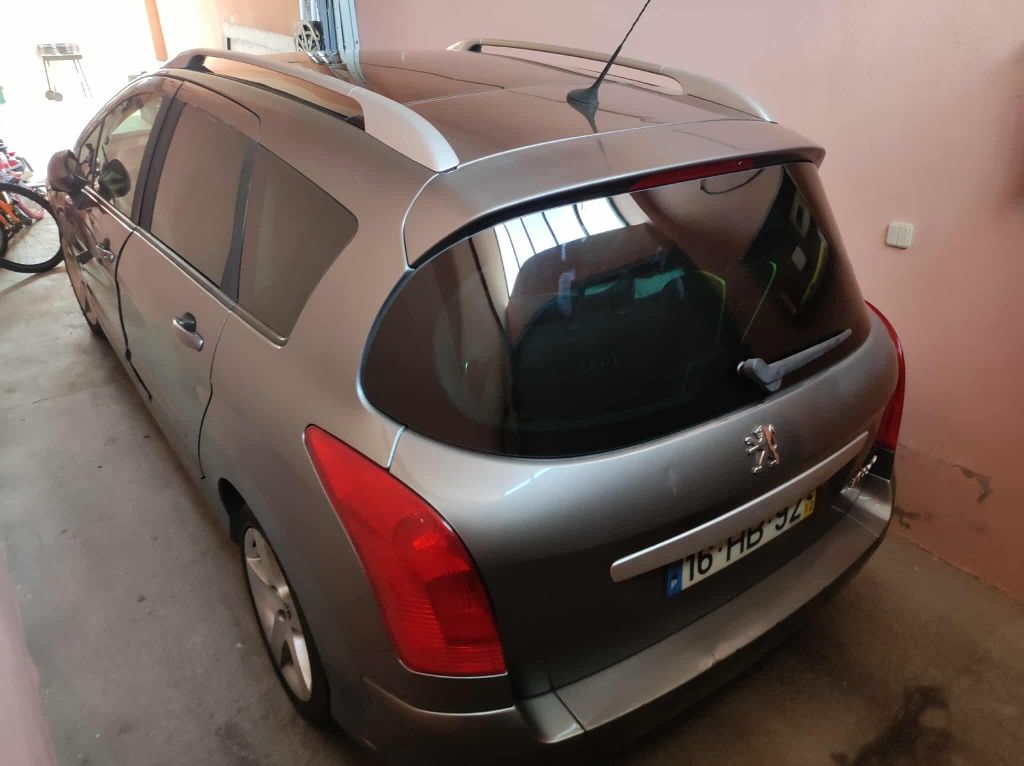 Peugeot 308 1.6 HDI 7 lugares