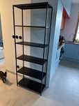 Stylowy regał metalowy Neptun – industrialny design