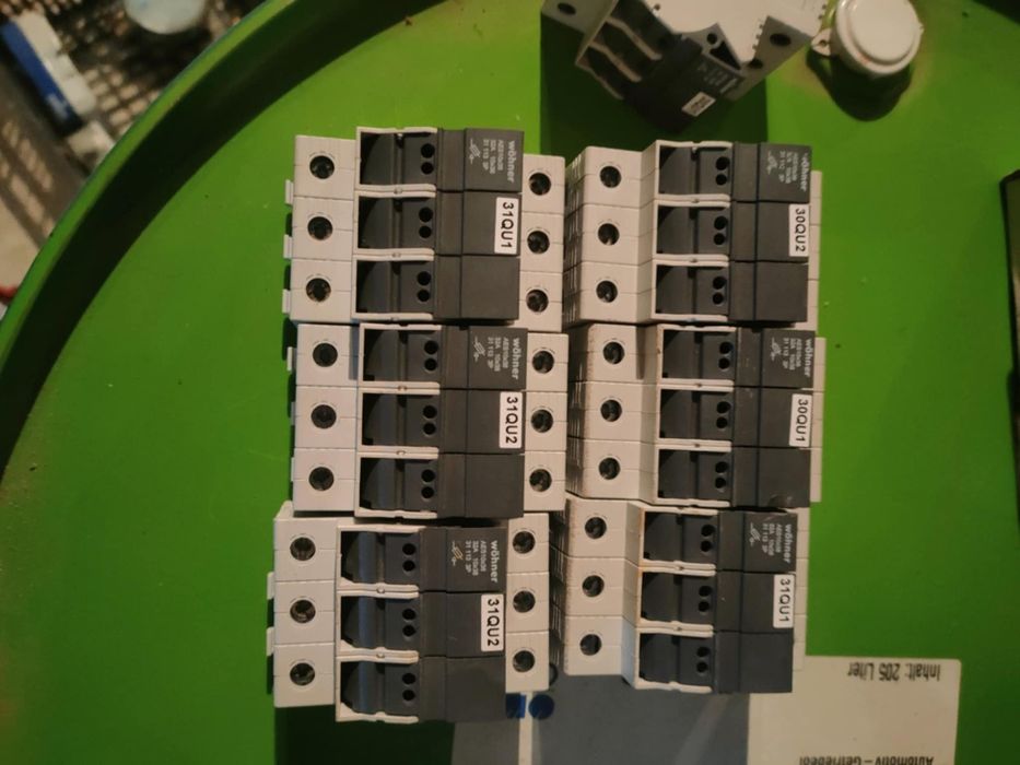 Wohnet Podstawa bezpiecznikową 3P 10x38