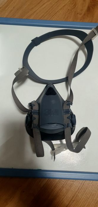 3m Maska Półmaska Lakiernicza 7503 L Część Twarzowa + Taśmy Nagłowia