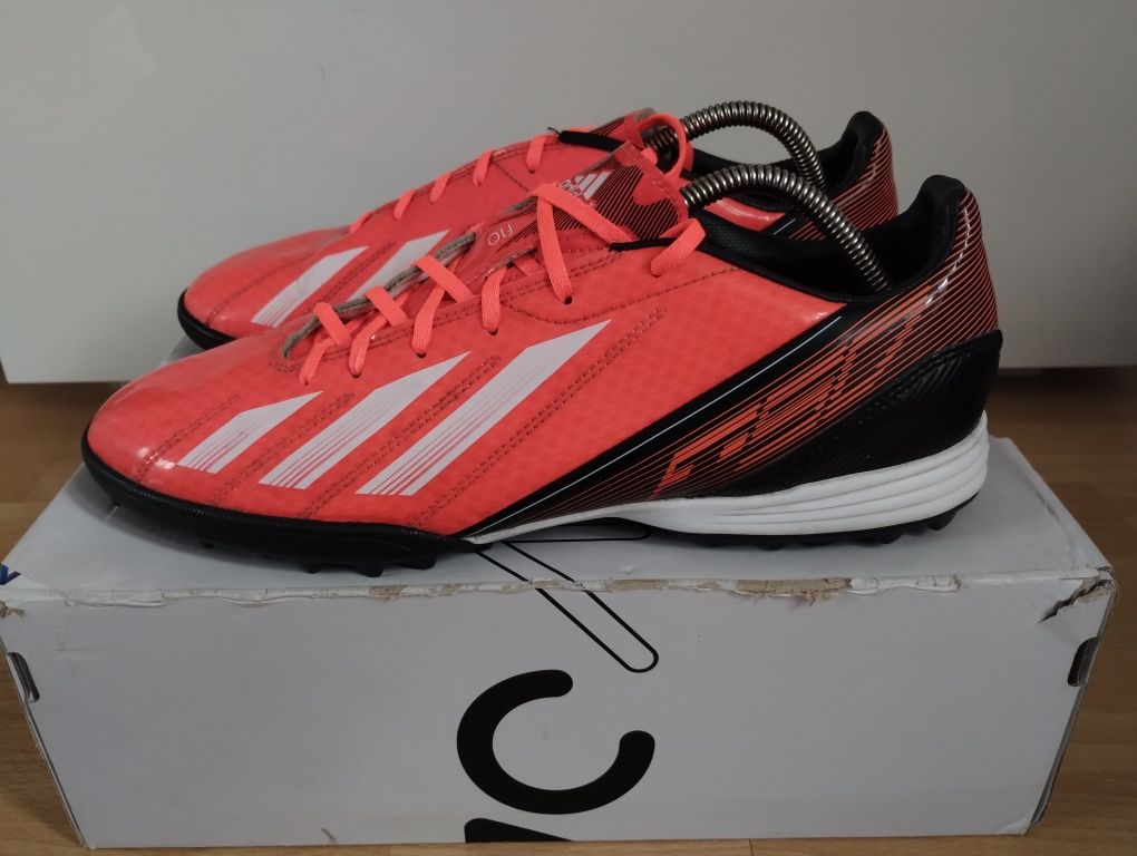 Buty piłkarskie turfy 44 Adidas F10 TRX TF Adizero