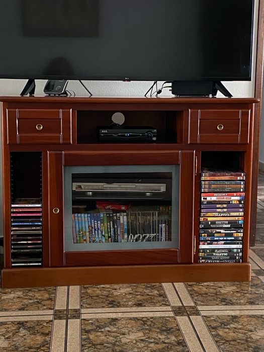 Movel sala com suporte para Tv