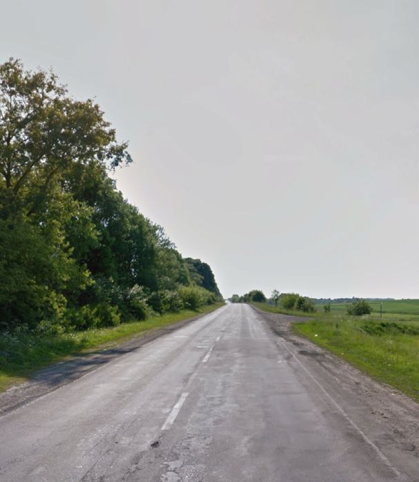 Продаж комерційної земельної ділянки