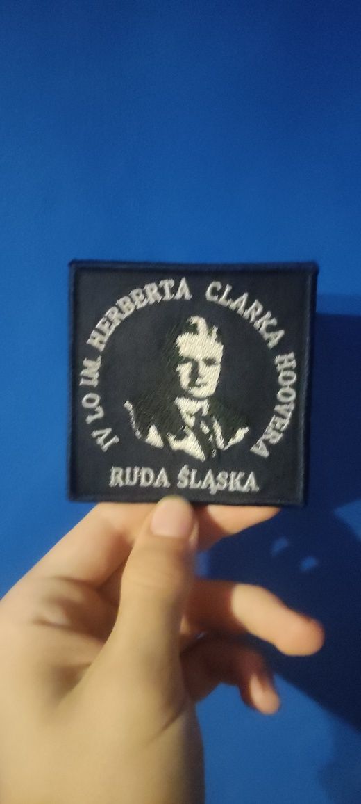 Mundur klasy policyjnej + logo szkoły