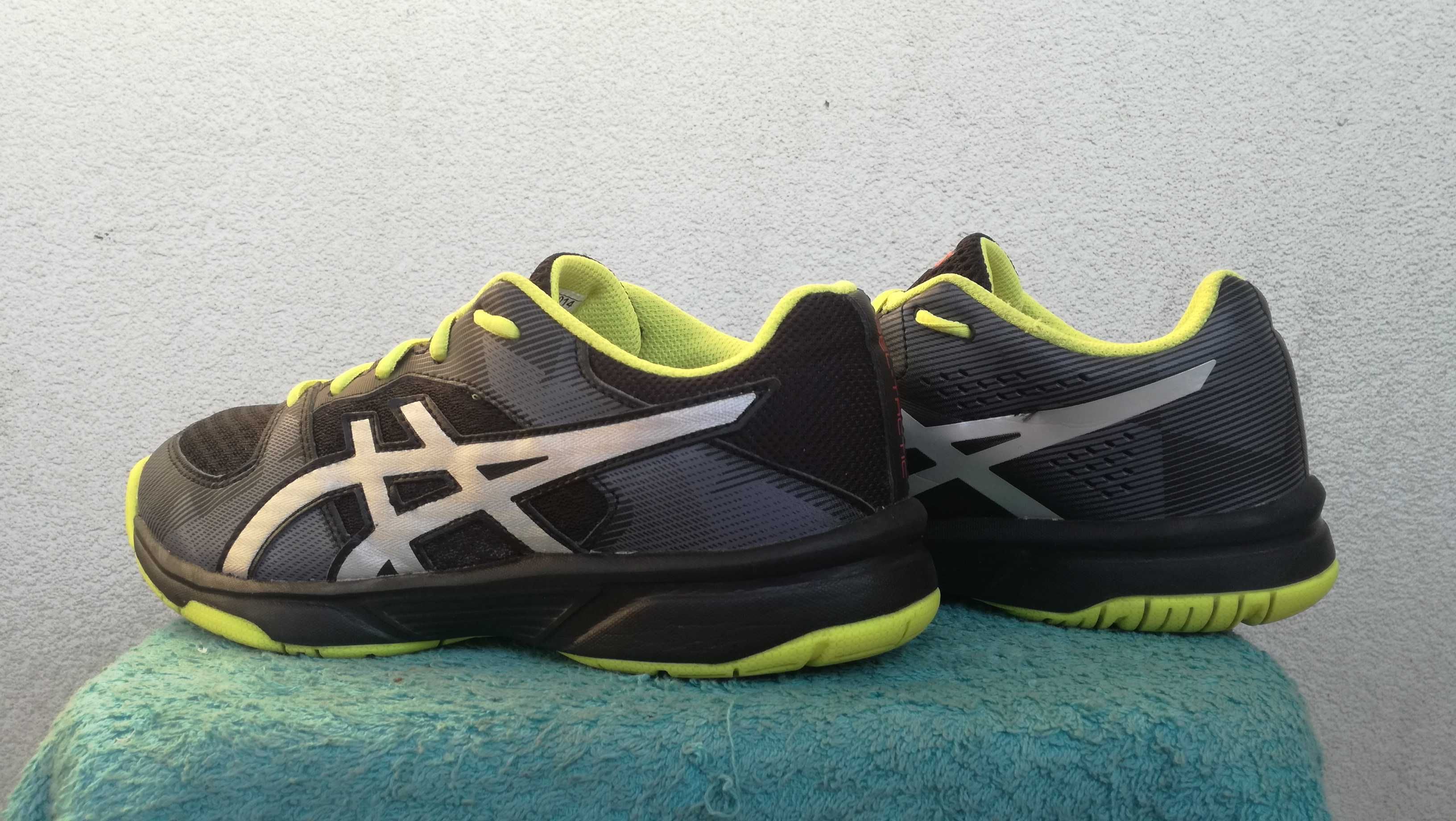 ASICS GEL-TACTIC r.37 stan idealny