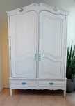 Roupeiro chalk paint antigo