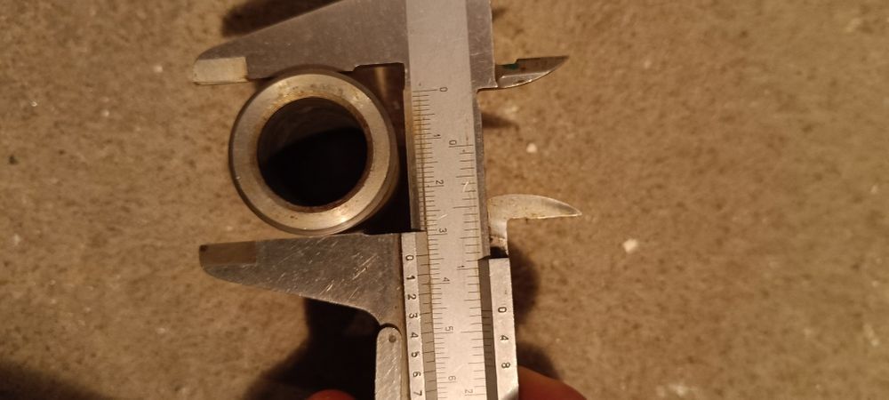 Adapter, przejsciowka,  tuleją nierdzewna pod mieszalnik, maszyne