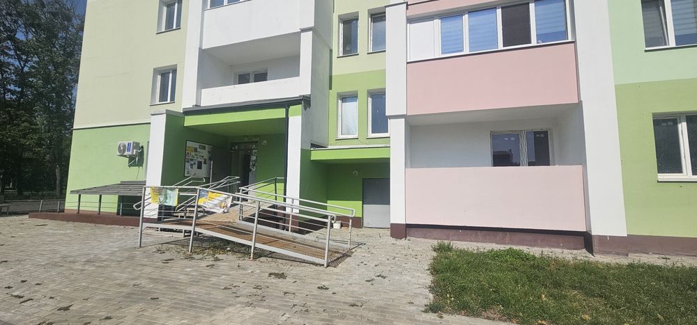 ЖК Мира 3 продам 1 ком квартиру дом с коммуникациями 43м2 .L
Ключи!