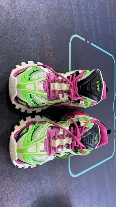 Balenciaga track 2
