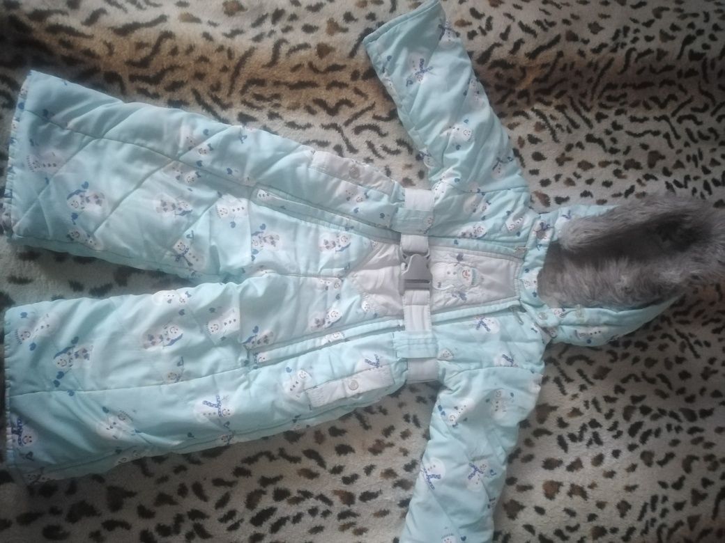 Продам комбинезон зимний