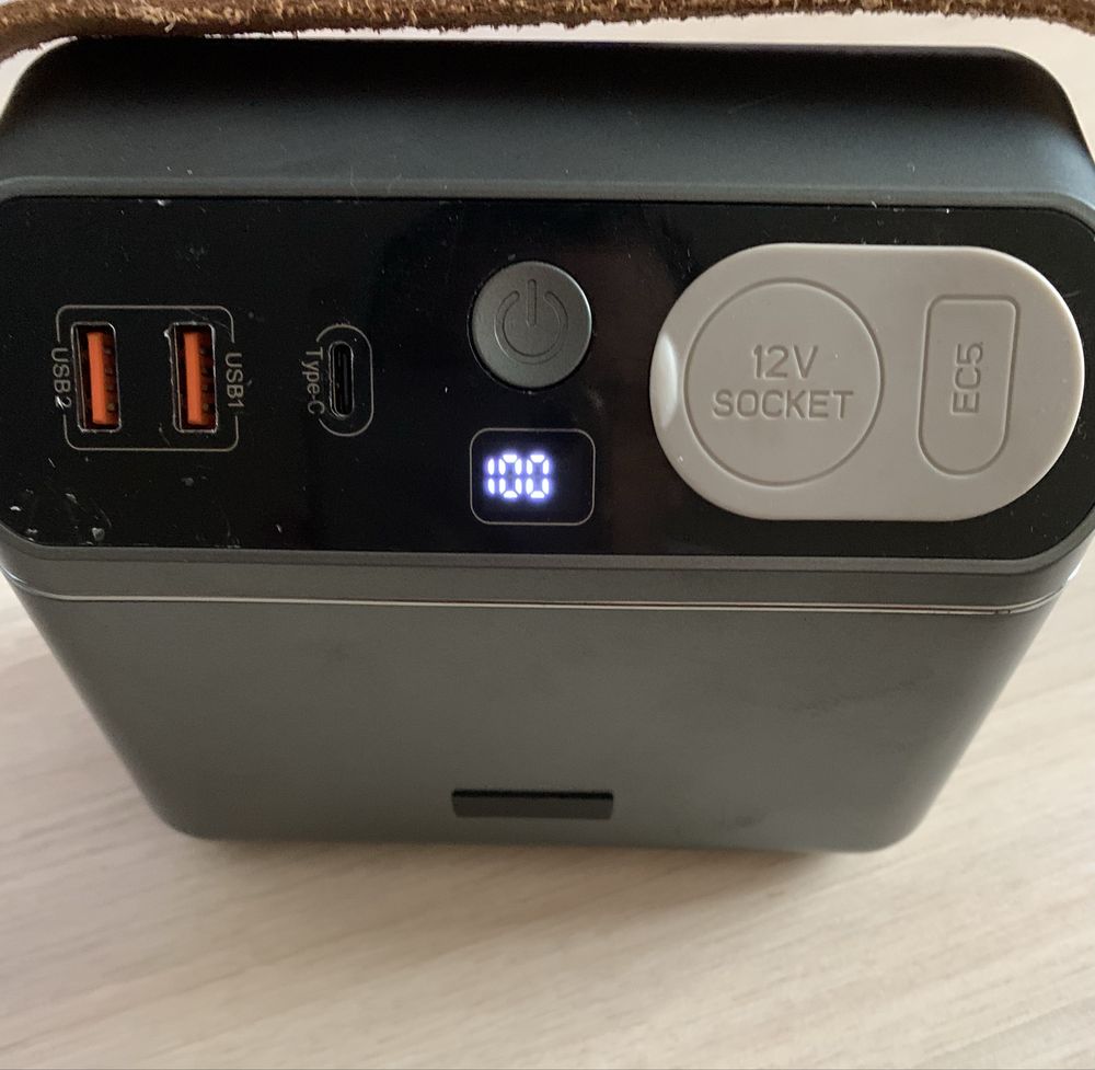 Utrai Jump starter Пуско-зарядне. Бустер для авто. Power bank 60000mAh