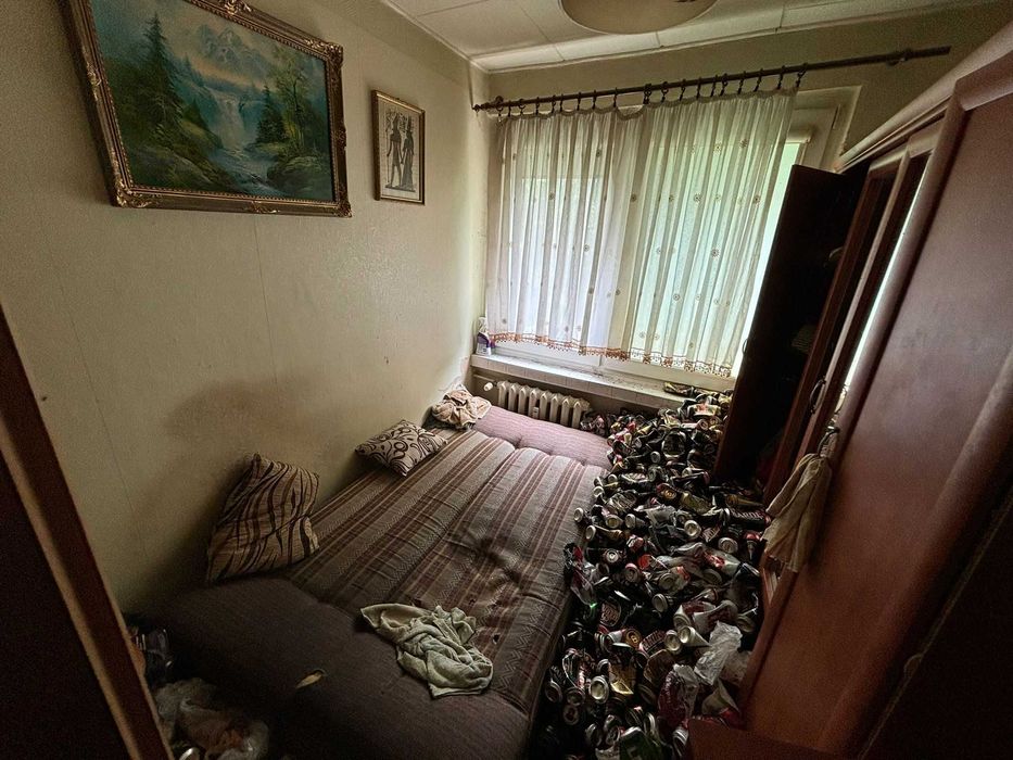 Opróżnianie pomieszczeń likwidacja mieszkań | WYWÓZ MEBLI | po zgonie