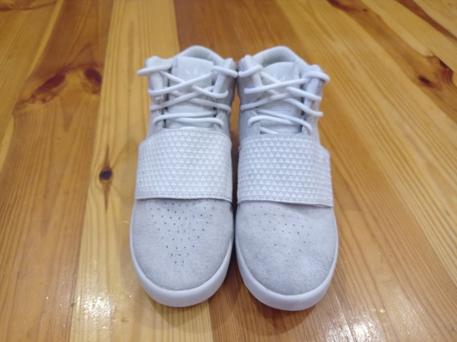 Кроссовки на мальчика Adidas