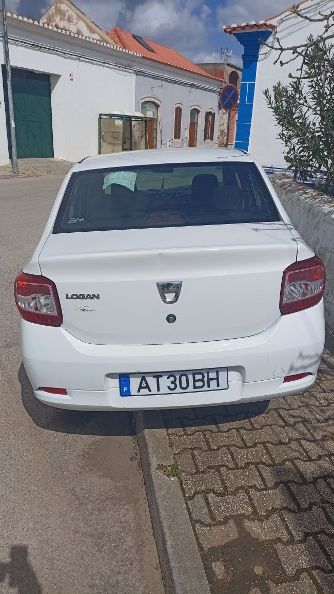 Dacia Logan 2014