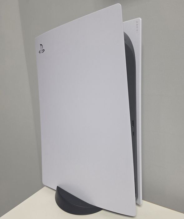 Sony PS5 CFI-1108А. Ігрова приставка з дисководом +бонус. Без геймпада
