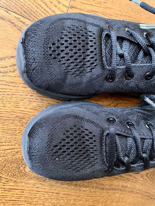 Кросівки Skechers чорні 36 р