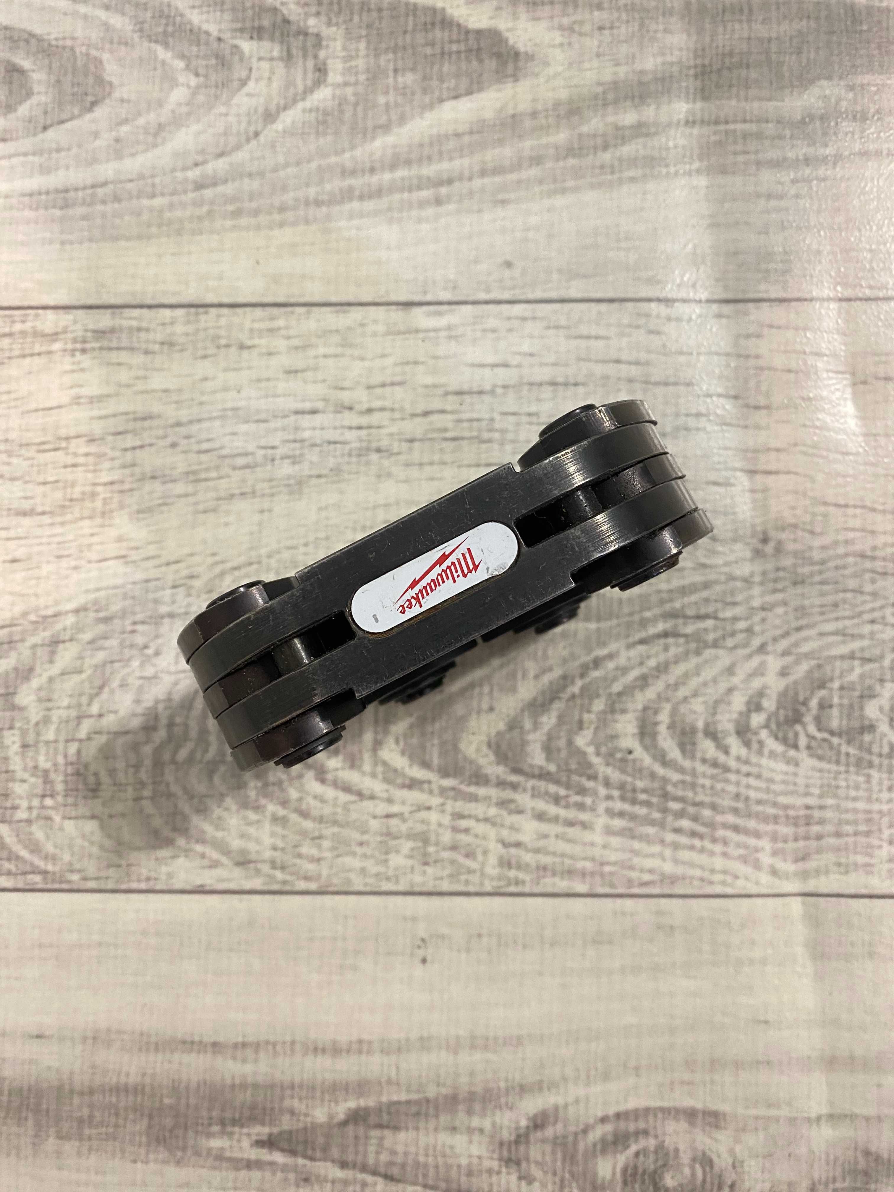 Pierścień zaciskowy MILWAUKEE R-1 M42 szczęka do rur MILWAUKEE M42