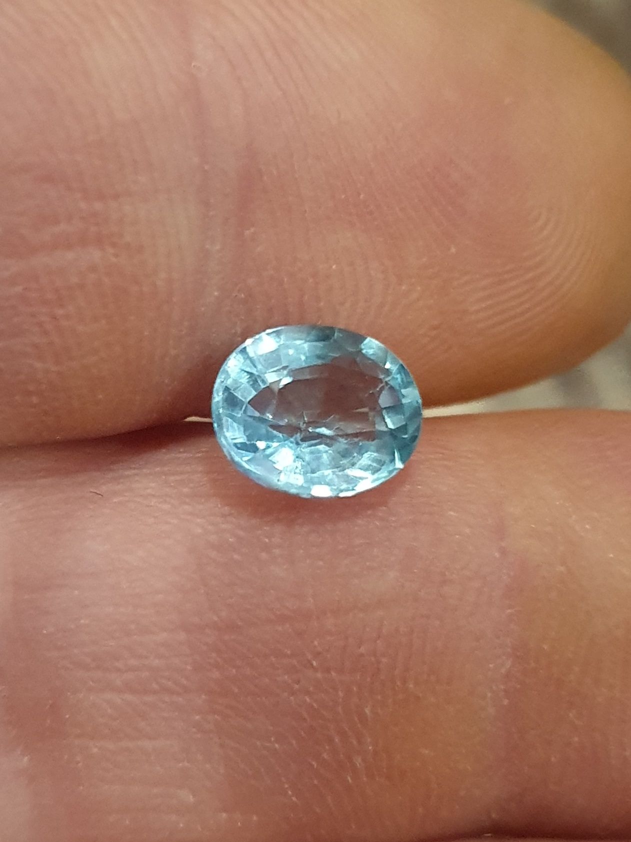 Параіба Апатіт камінь Apatite Paraiba