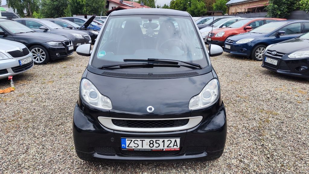 Smart Fortwo 2011 rok najbogatsze wyposażenie