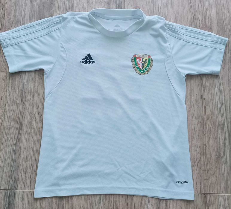 Koszulka Śląska Wrocław z autografami koszykarzy