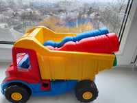 Детский грузовик с кегами