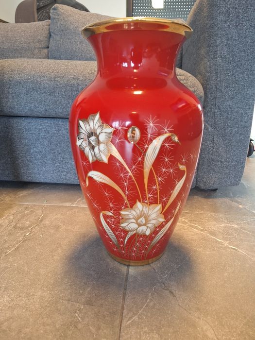 Wazon lilie chodzież duży tryumf