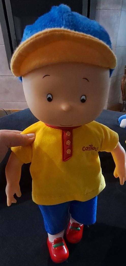 Boneco Ruca - Caillou