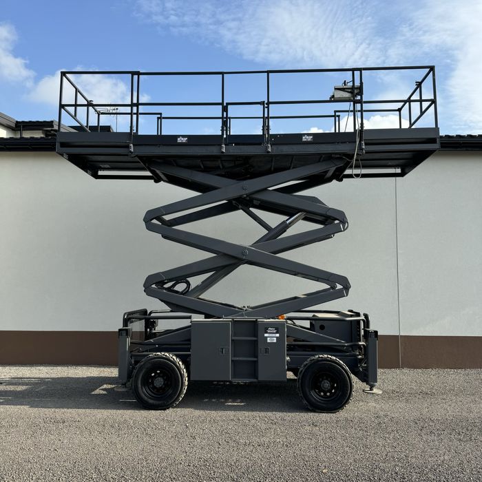 WYNAJEM - zwyżka nożycowa 10m Diesel 4x4 - minimum 3dni