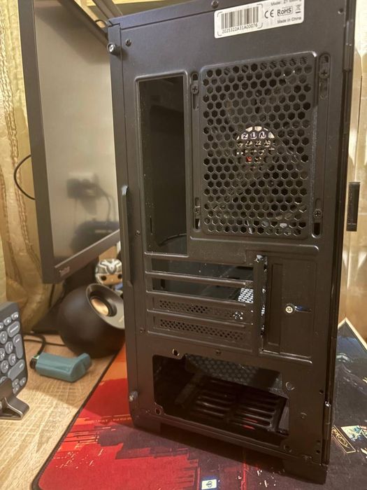 Продам корпус Zalman Z1 ICEBERG