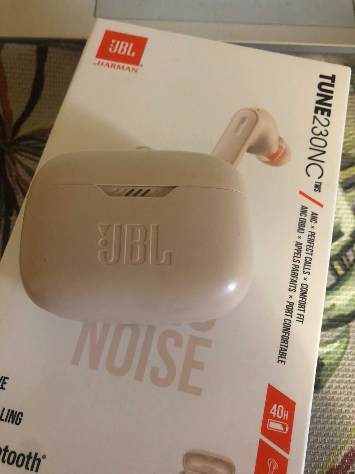 БУ наушник ПРАВИЙ/кейс JBL Tune 230NC