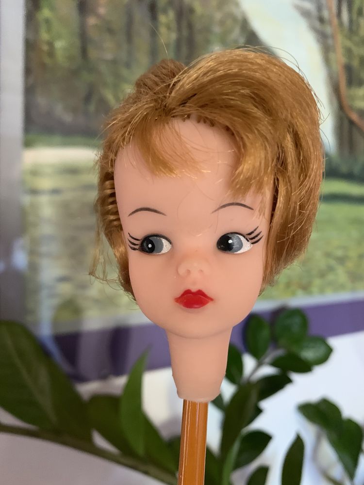 Głowa klonik lalki typu Sindy Pedigree vintage